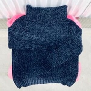 Super Soft Knitted Sweater, L, New